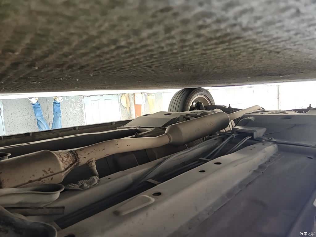 Landwind X7, 2015 16