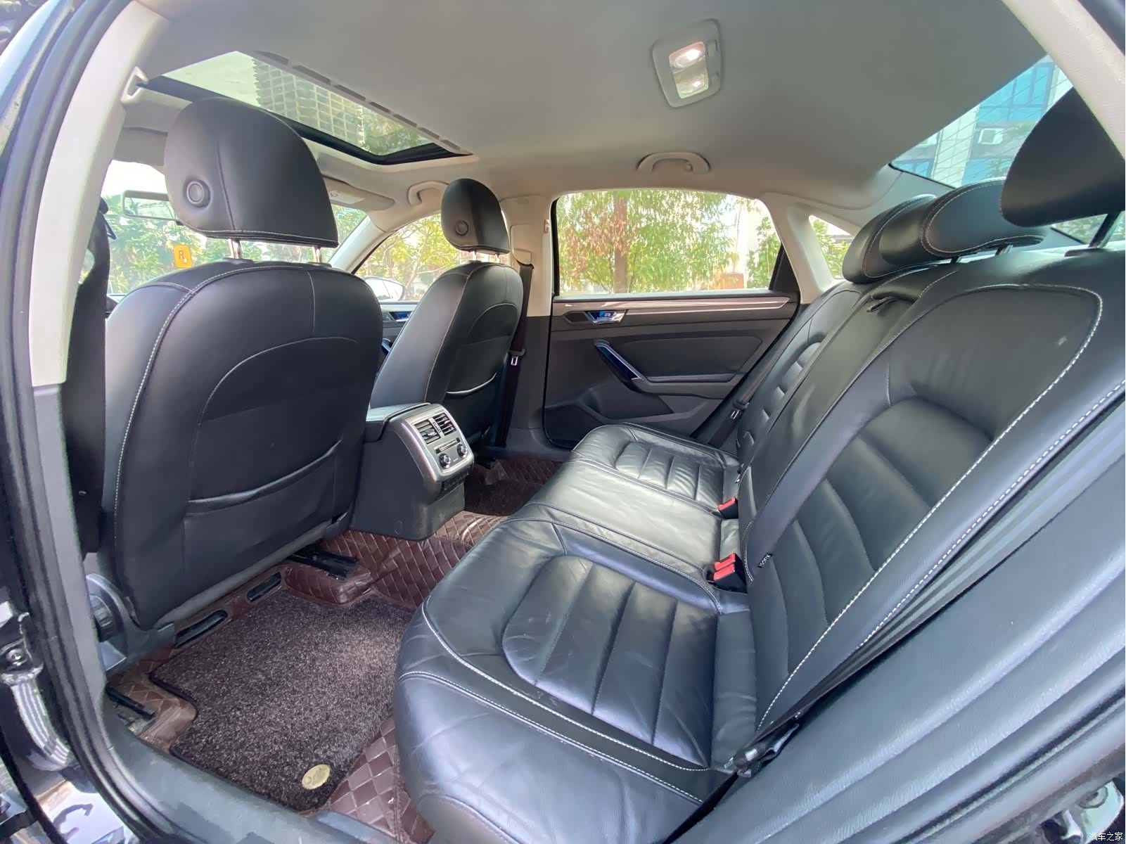 Volkswagen Passat, 2018 14