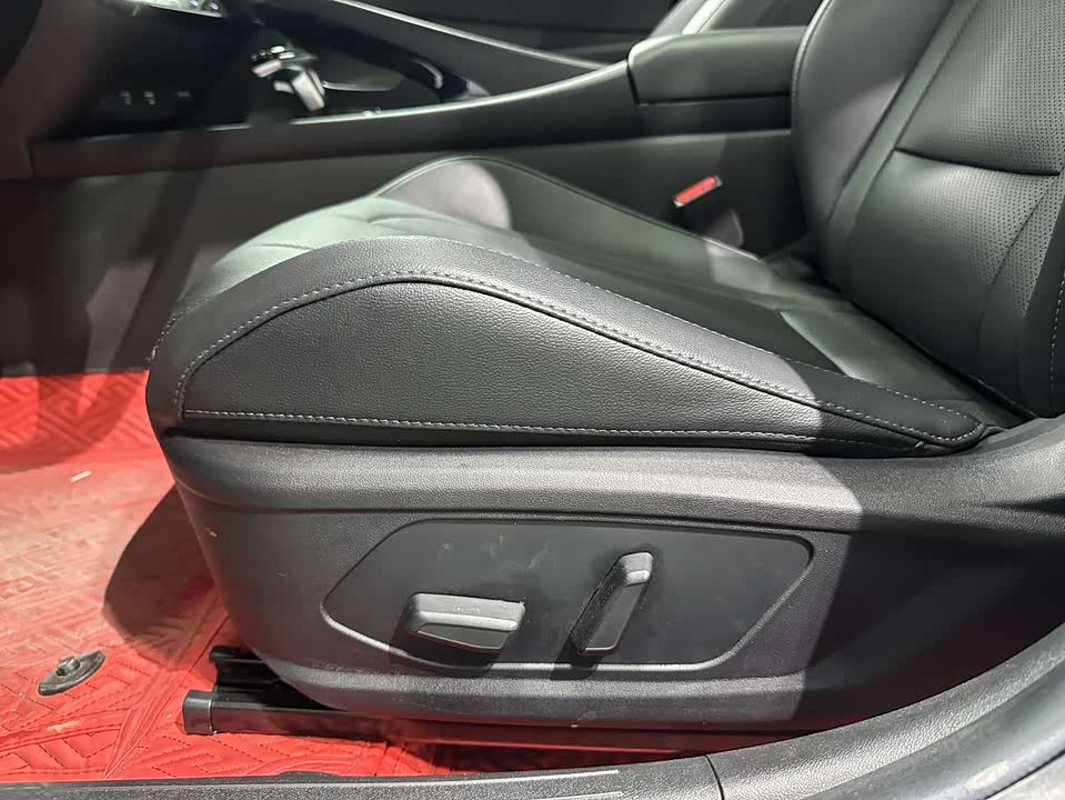 Hyundai Elantra Hyundai Elantra
