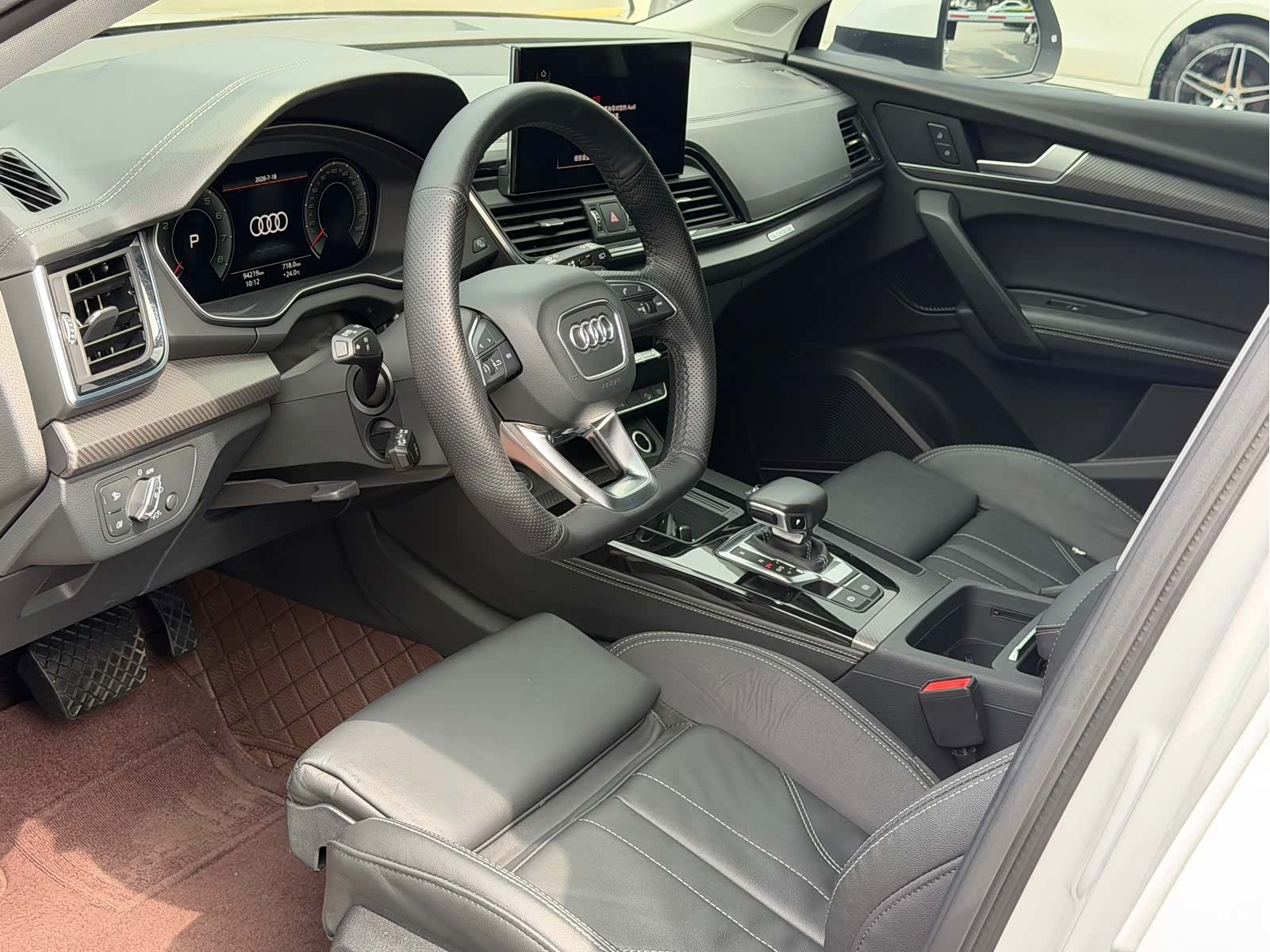 Audi Q5L, 2021 8