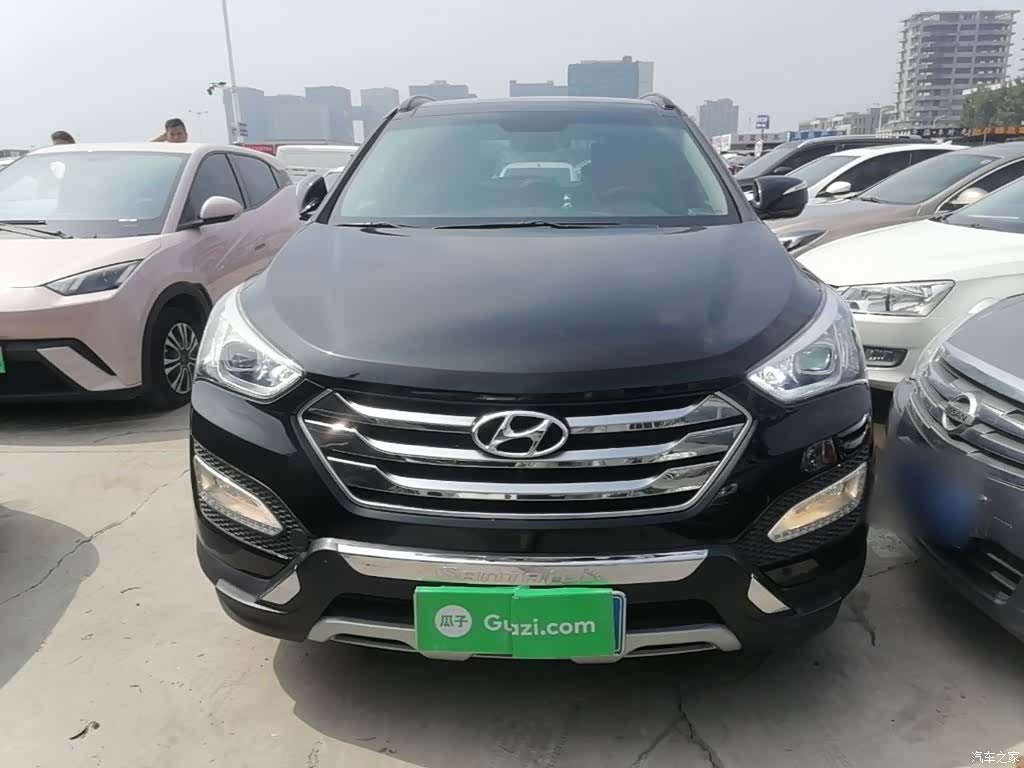 Hyundai Santa Fe, 2016 3