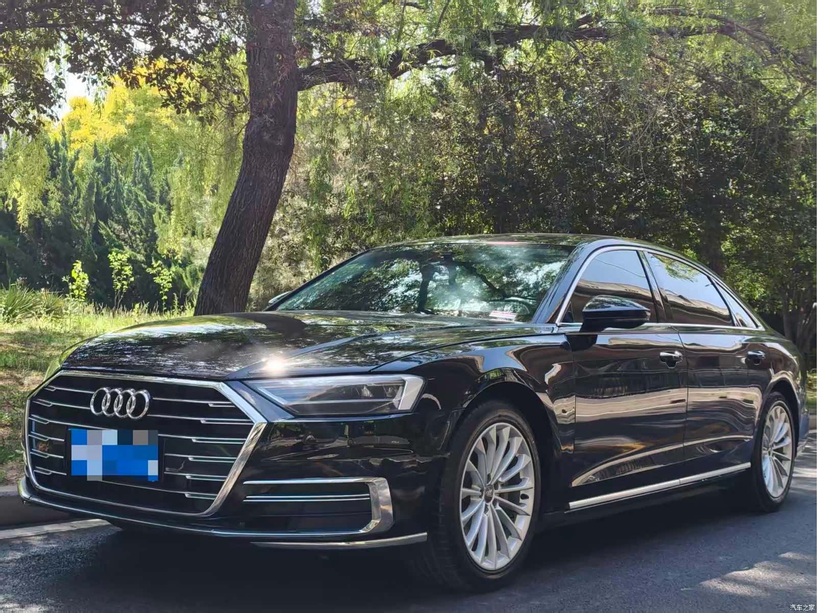Audi A8L, 2022 1