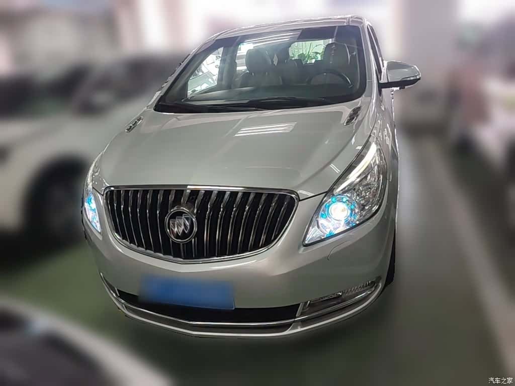 Buick GL8, 2016 все фото