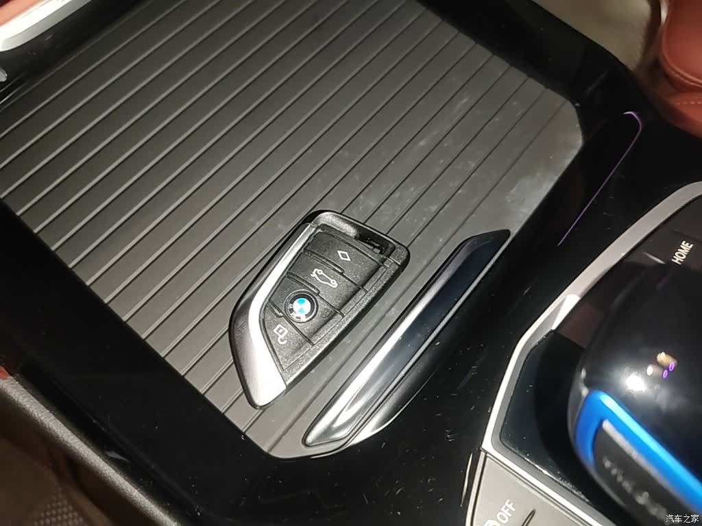 BMW iX3, 2022 9
