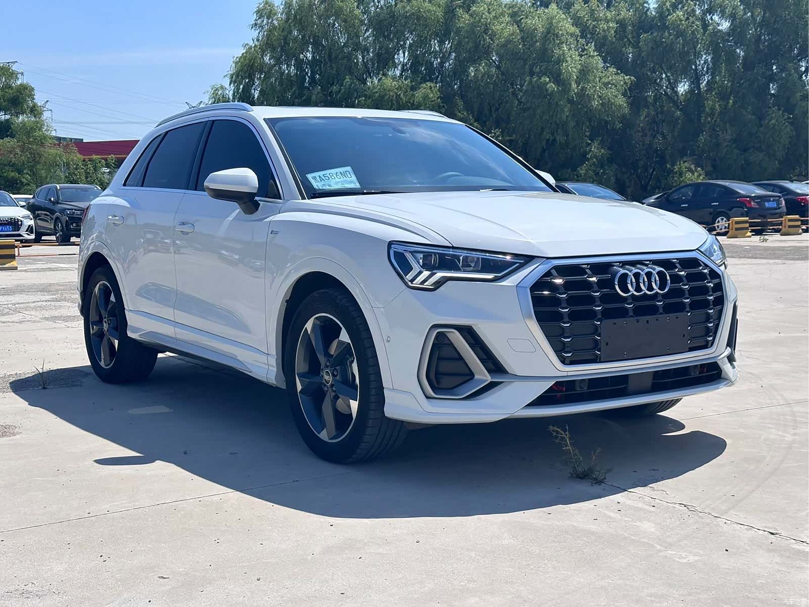 Audi Q3, 2022 2