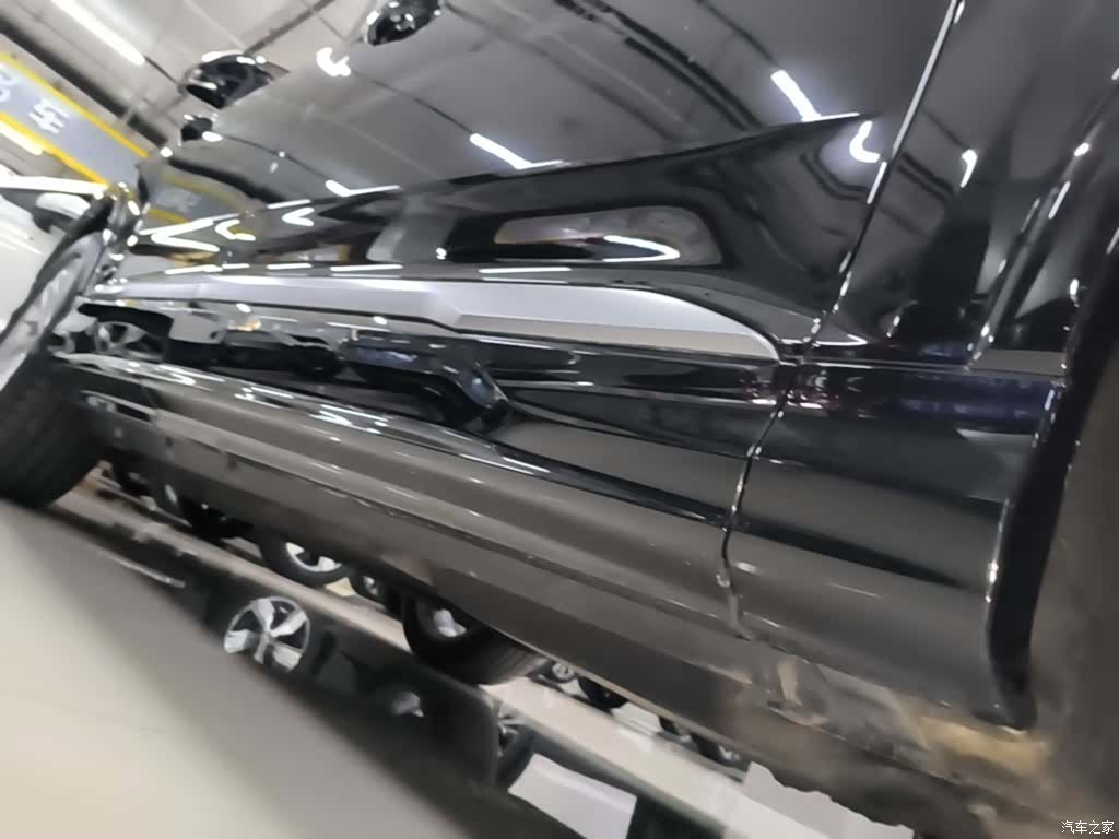 Audi Q7, 2023 21