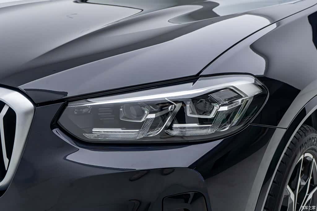 BMW X3, 2025 12