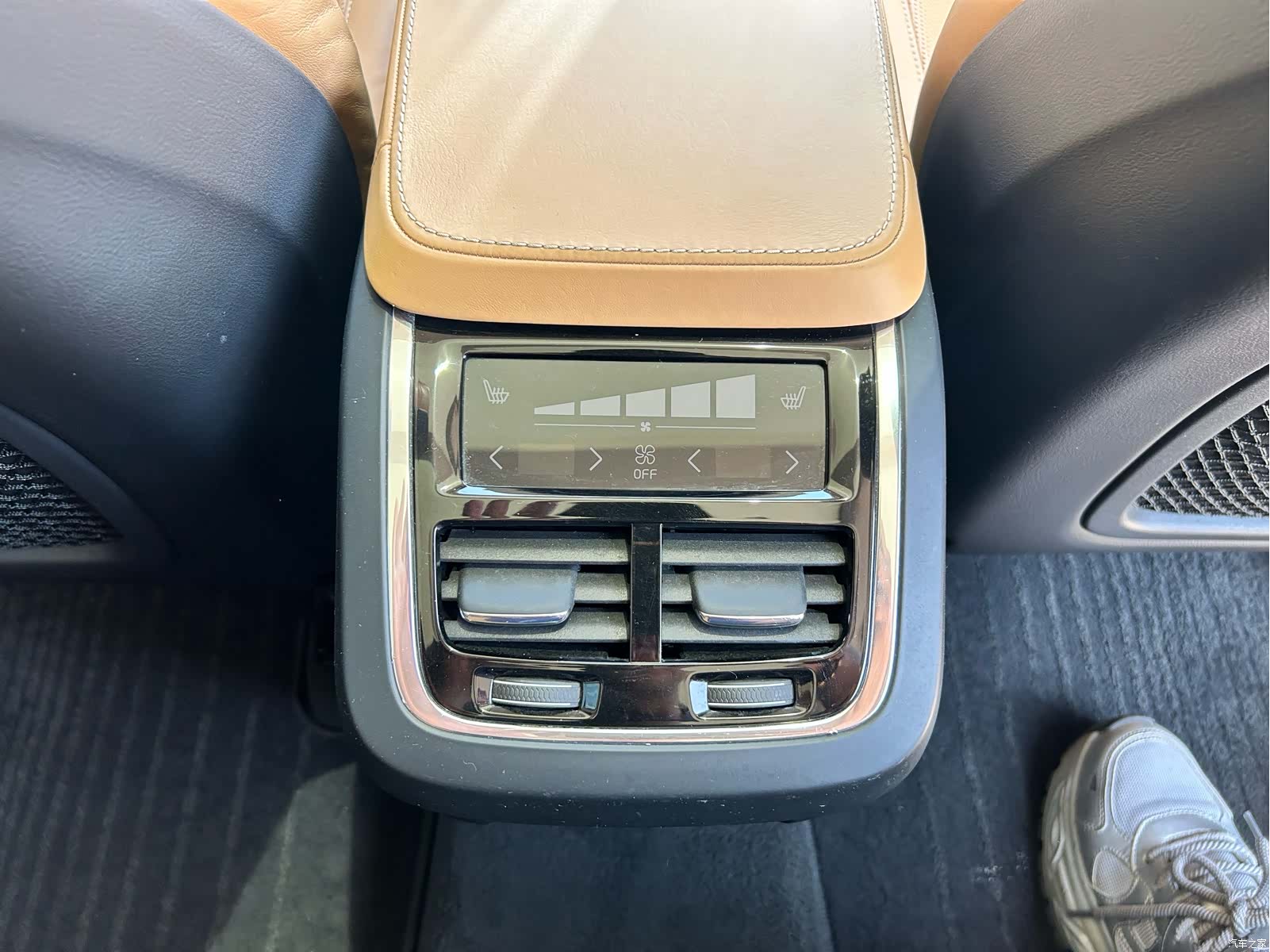 Volvo XC90, 2016 20