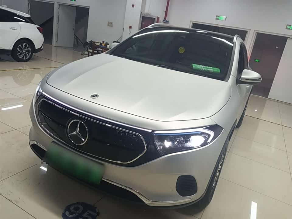 Mercedes-Benz EQA Mercedes-Benz EQA