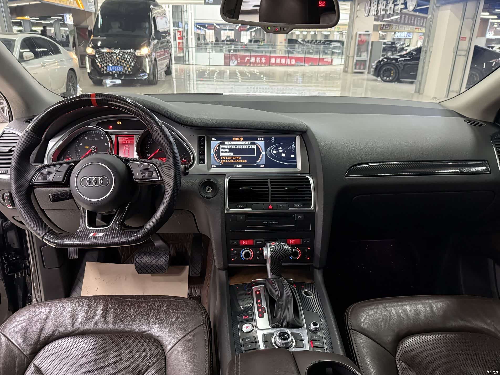 Audi Q7, 2011 11
