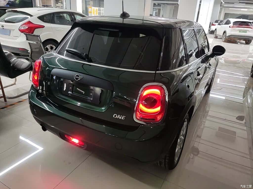 Mini ONE, 2019 7