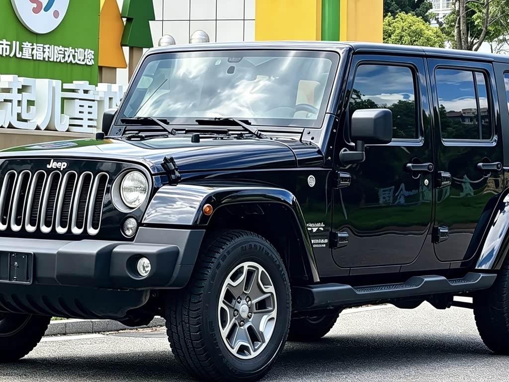 Jeep 2017 3.0L Sahara