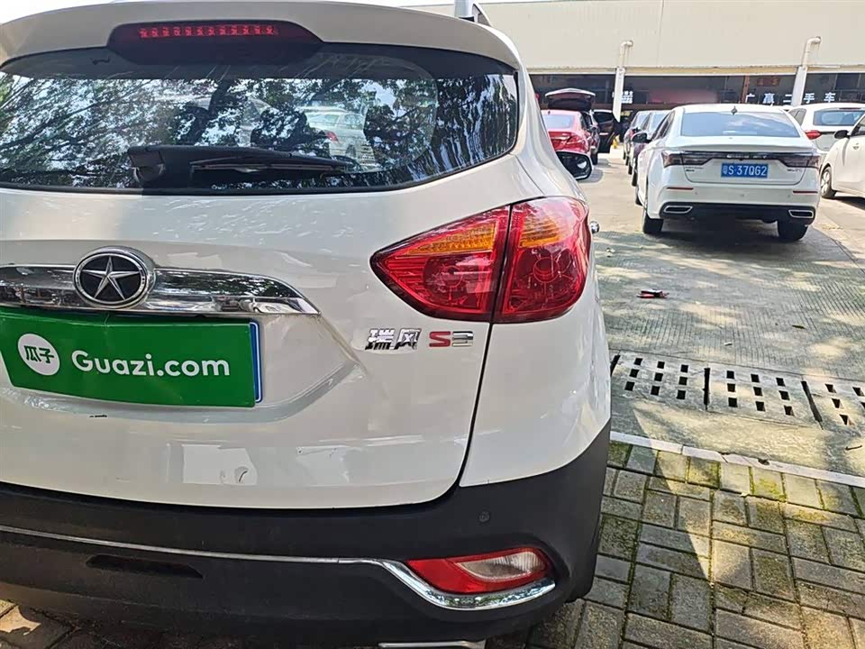 JAC Ruifeng S3