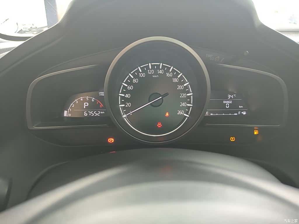 Mazda CX-4, 2020 12