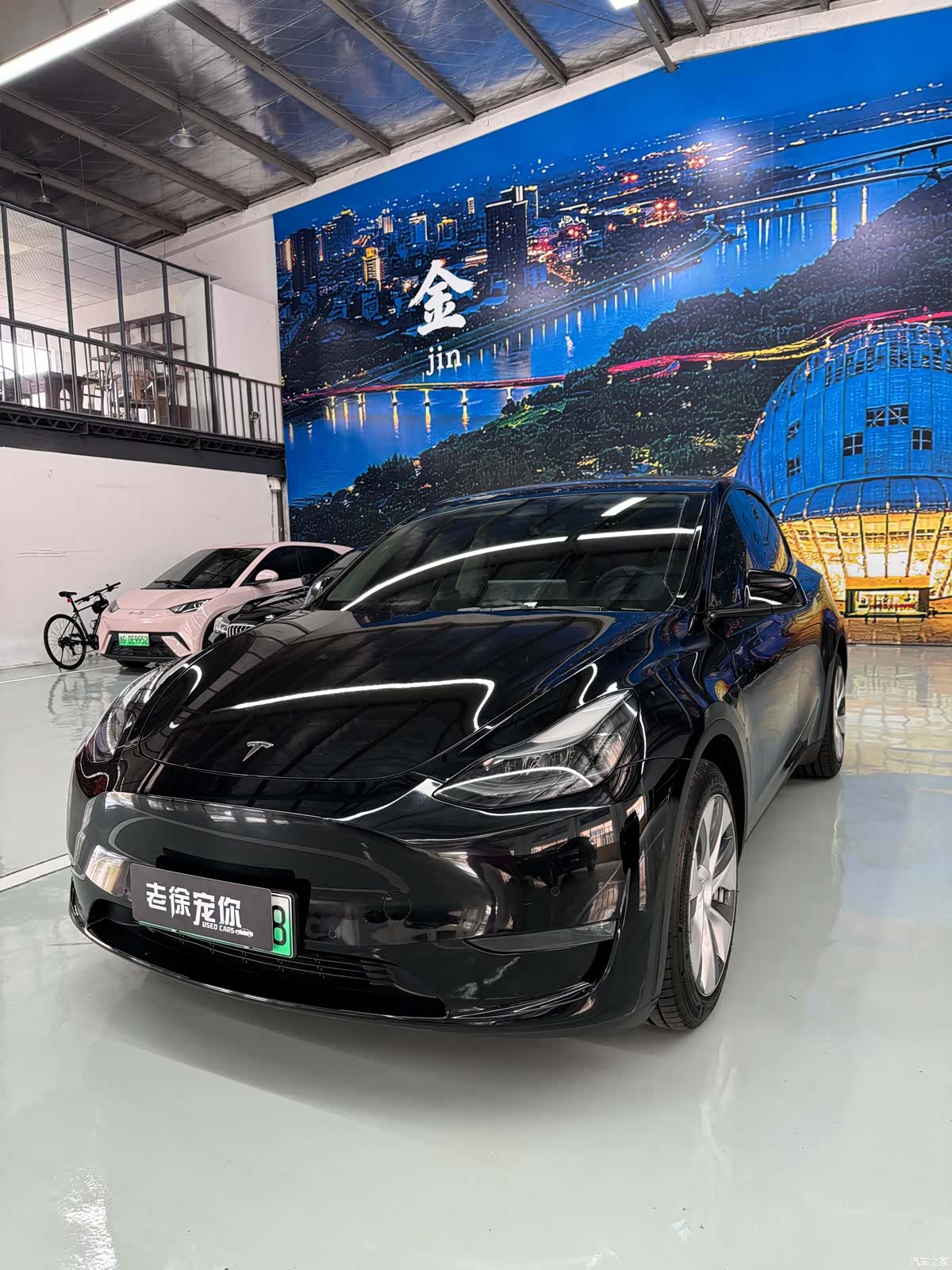 Tesla Model Y, 2022 1