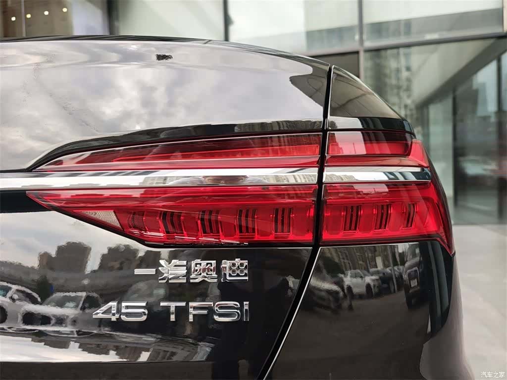 Audi A6L, 2019 15