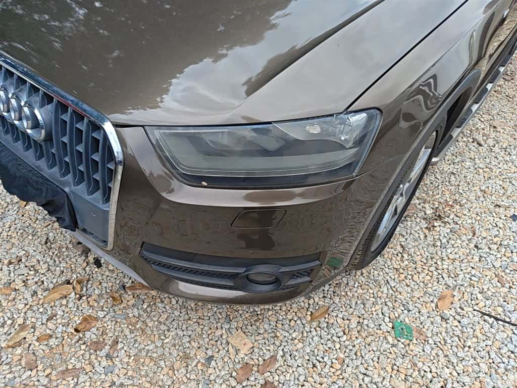 Audi Q3, 2015 24