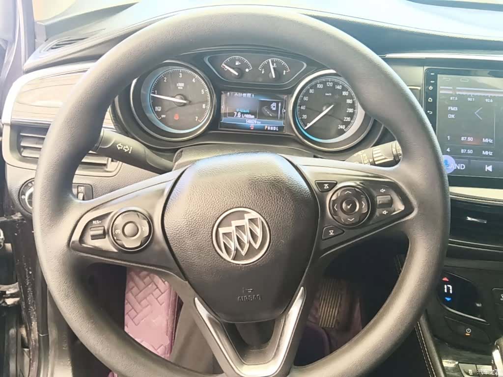 Buick Envision Plus, 2017 11