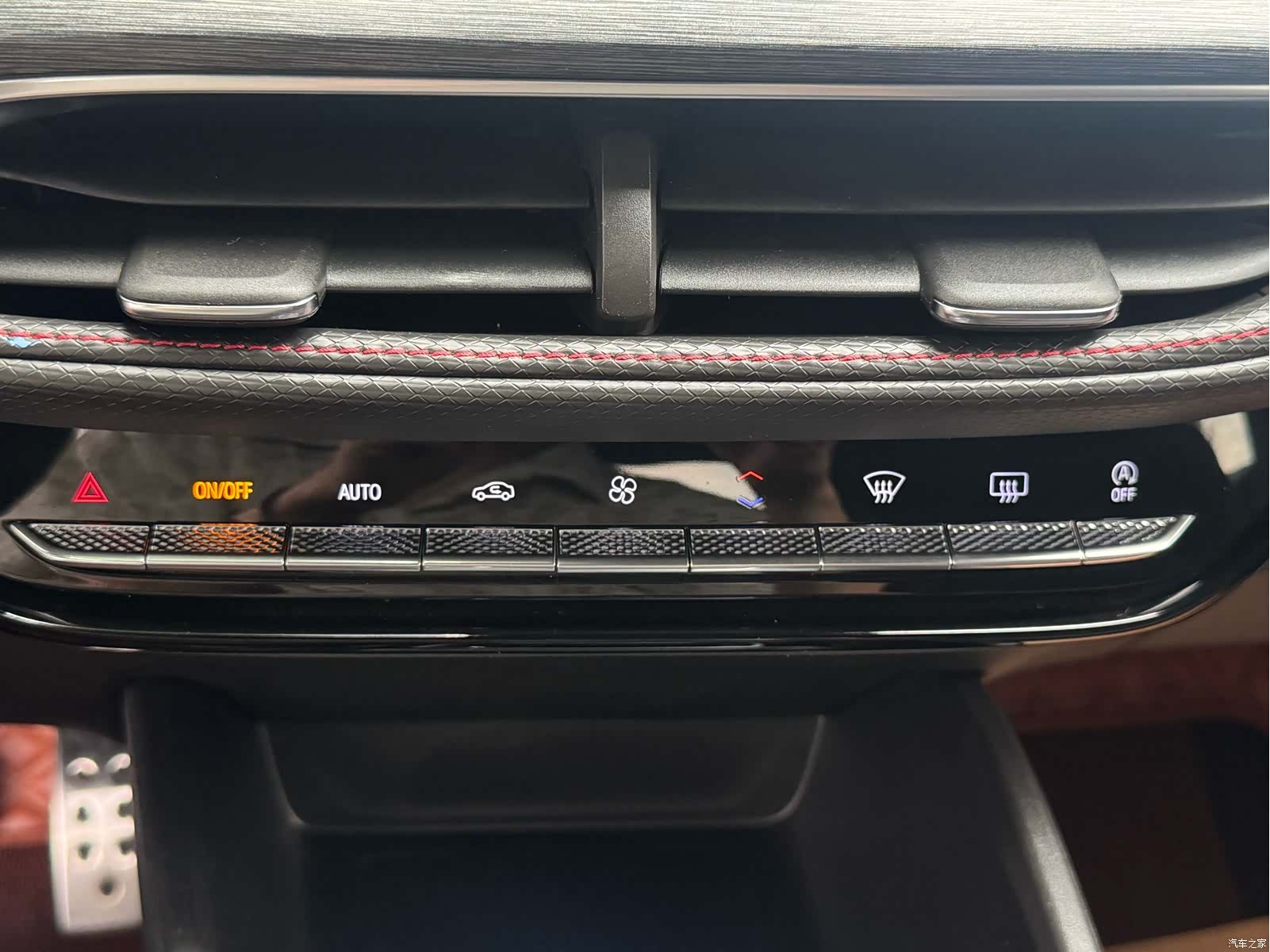 Buick Verano, 2023 20