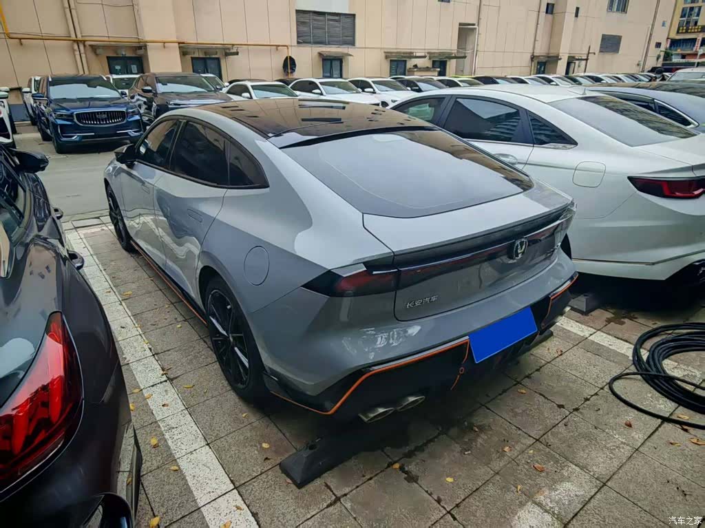 Changan UNI-V, 2023 4