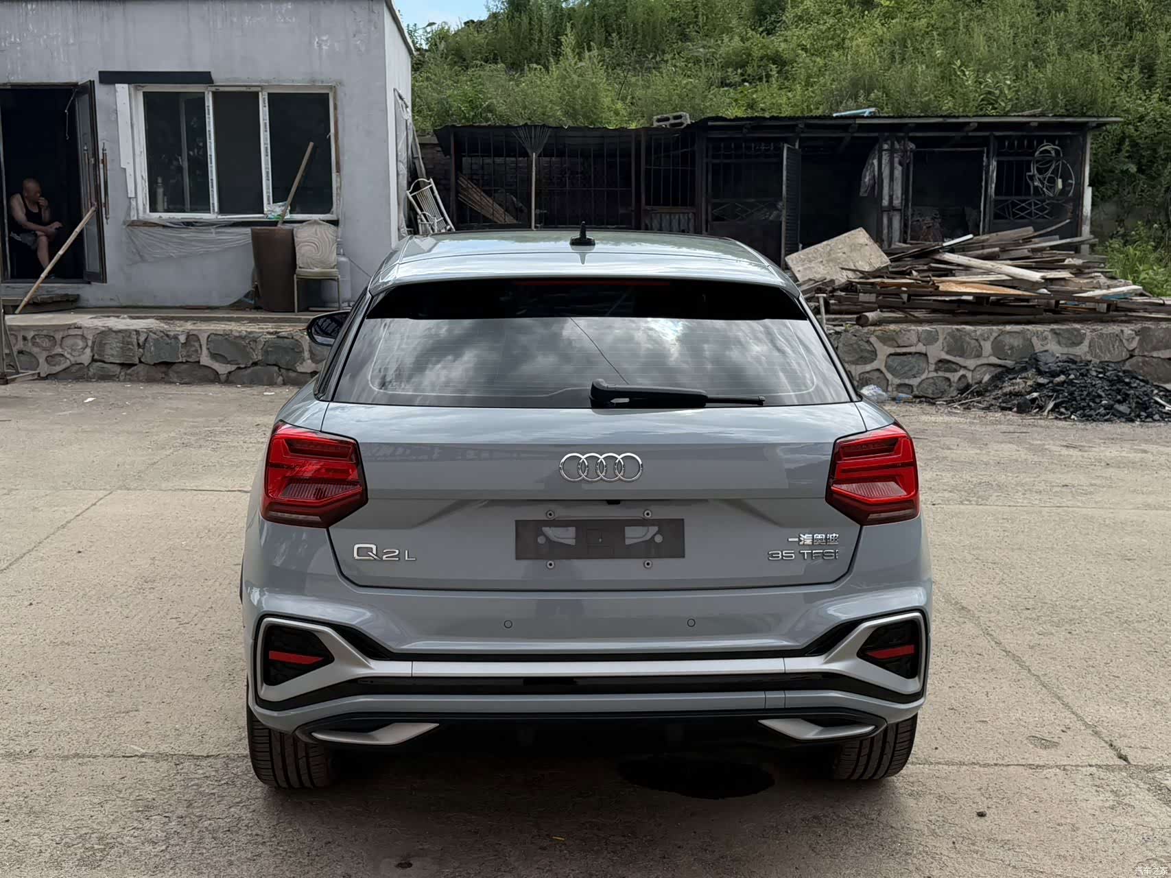 Audi Q2L, 2022 все фото