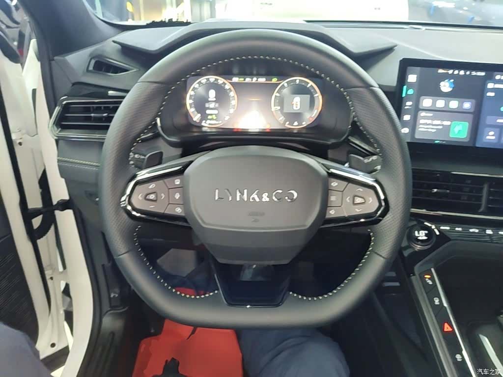 Lynk & Co 02, 2024 11