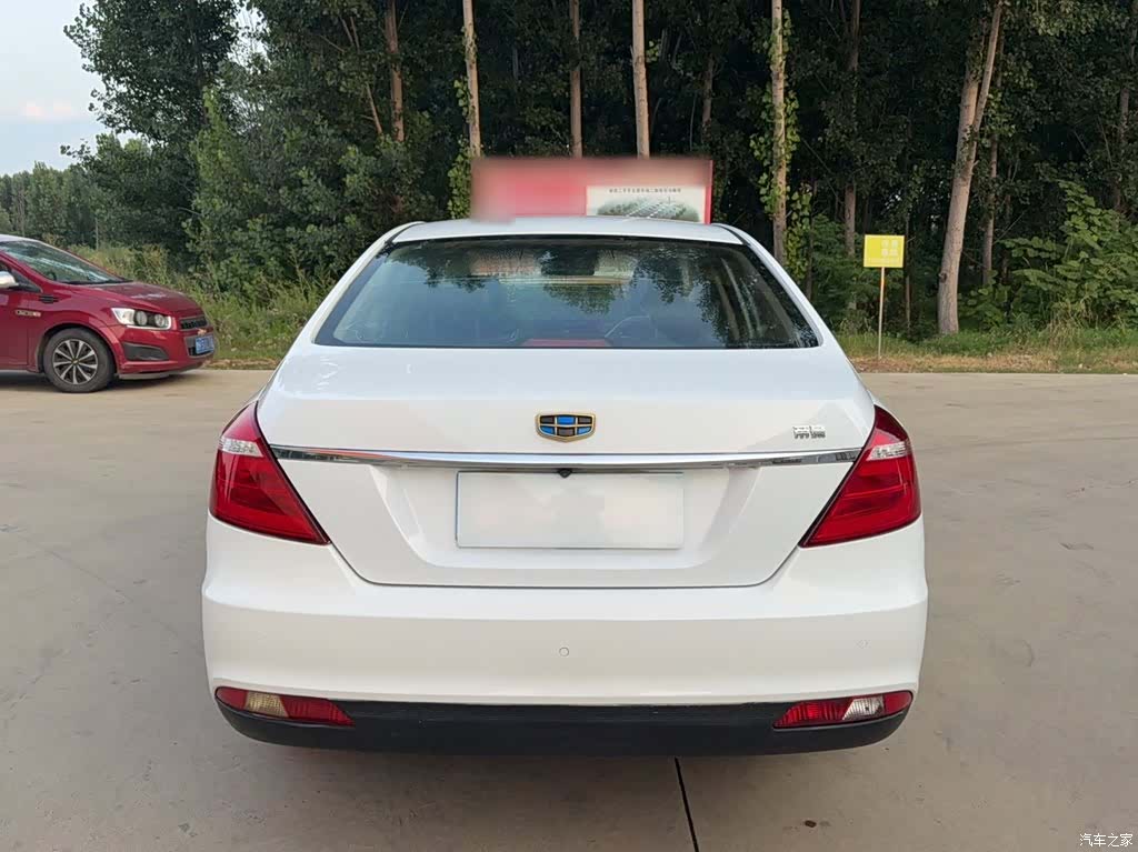 Geely Emgrand, 2017 16
