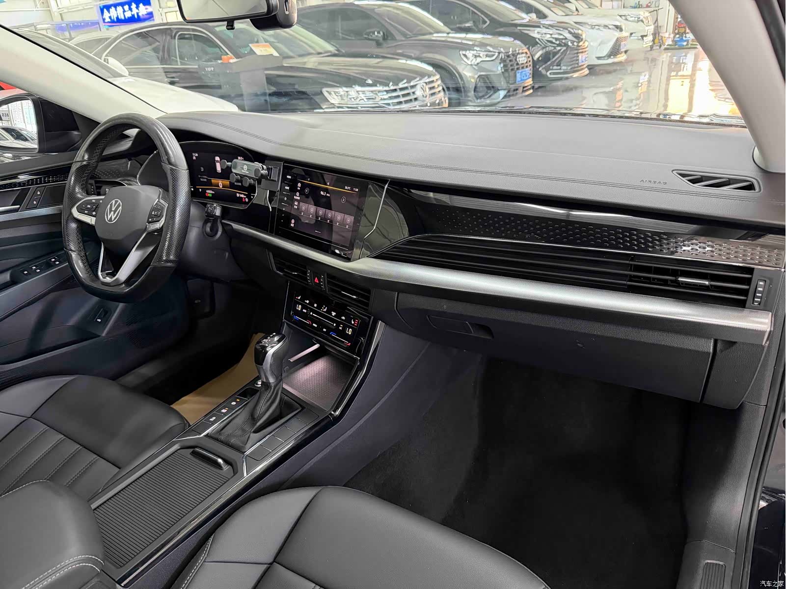 Volkswagen Passat, 2022 17
