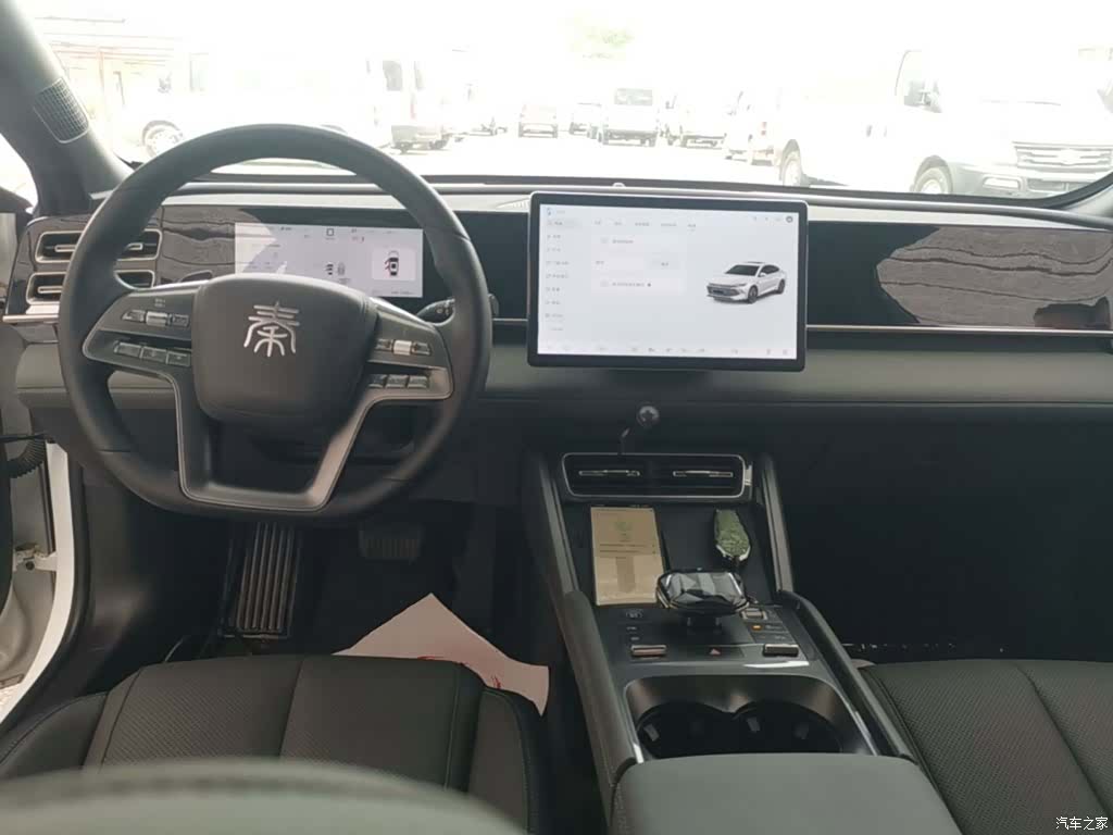 BYD Qin, 2025 10