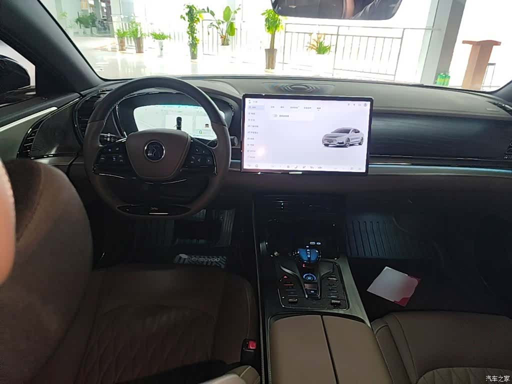 BYD Han, 2024 10