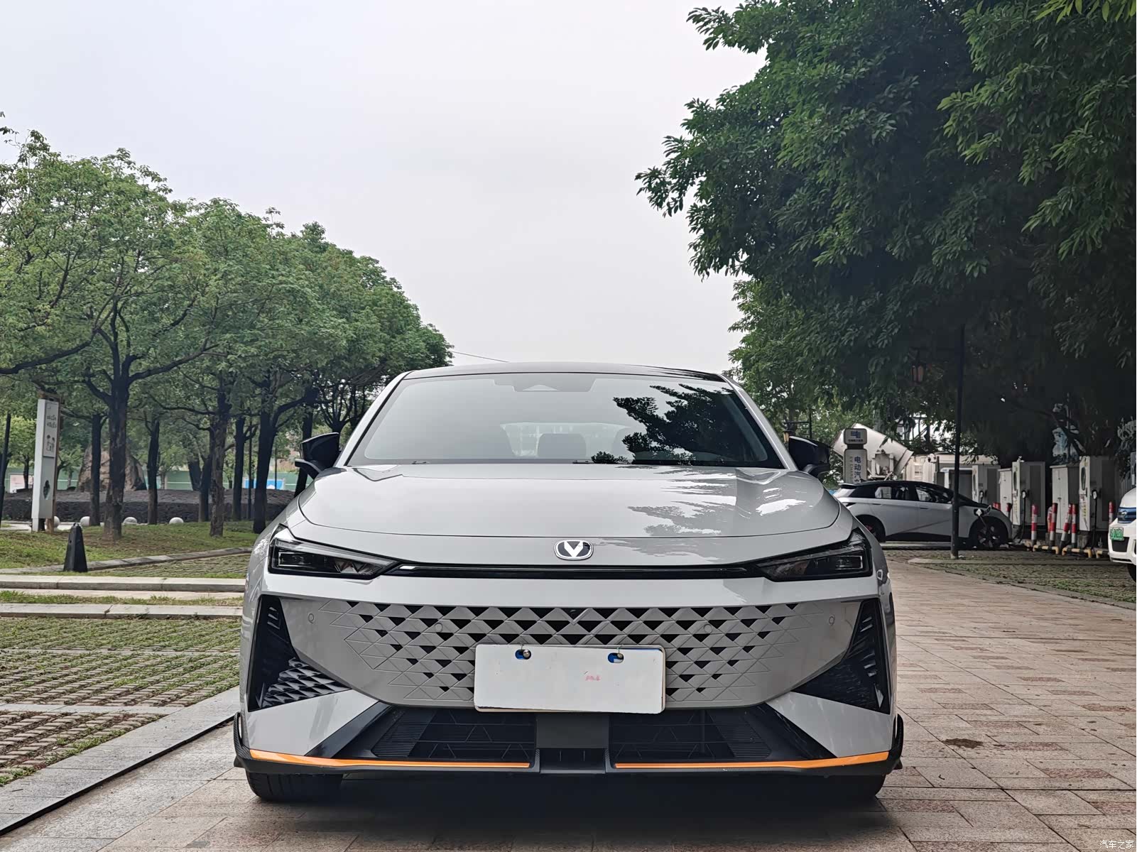 Changan UNI-V, 2024 2