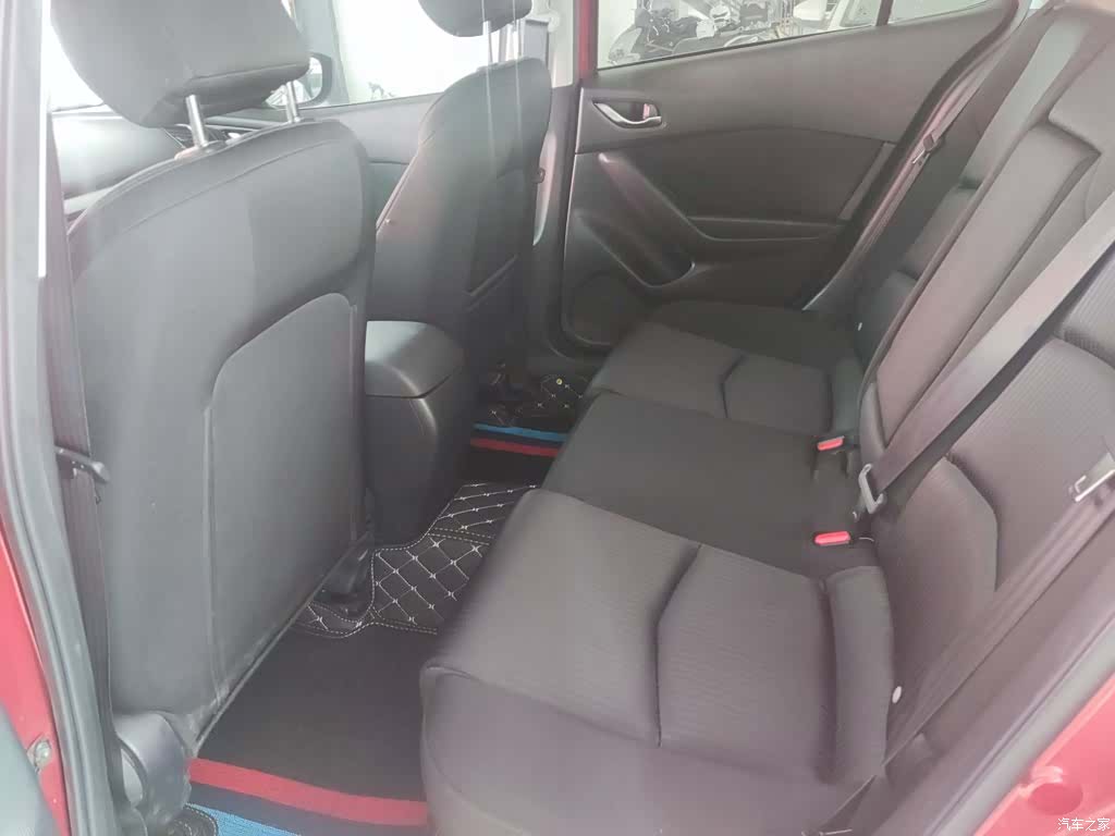 Mazda Mazda3, 2016 14