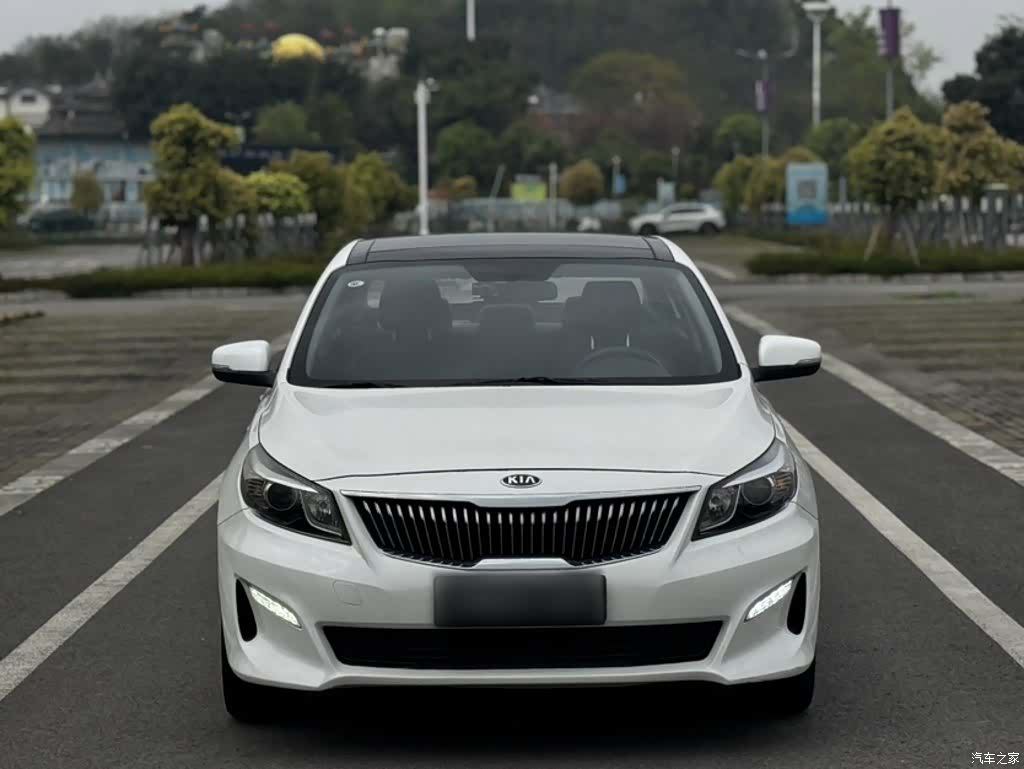 Kia GLS, 2019 21
