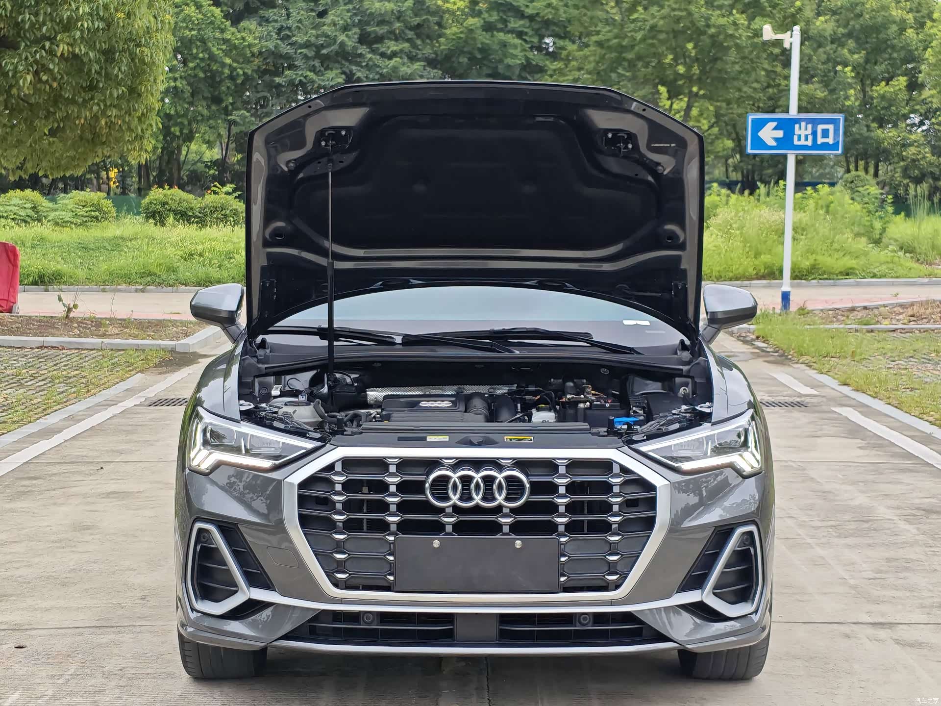 Audi Q3, 2022 26