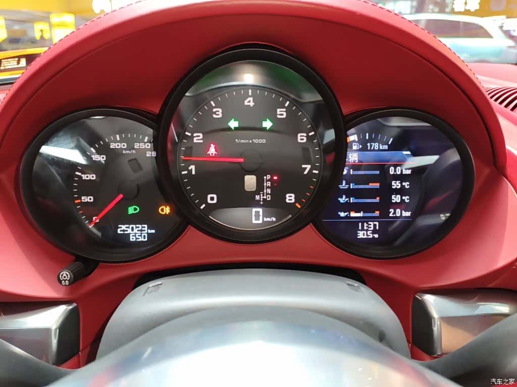 Porsche Cayman, 2021 12