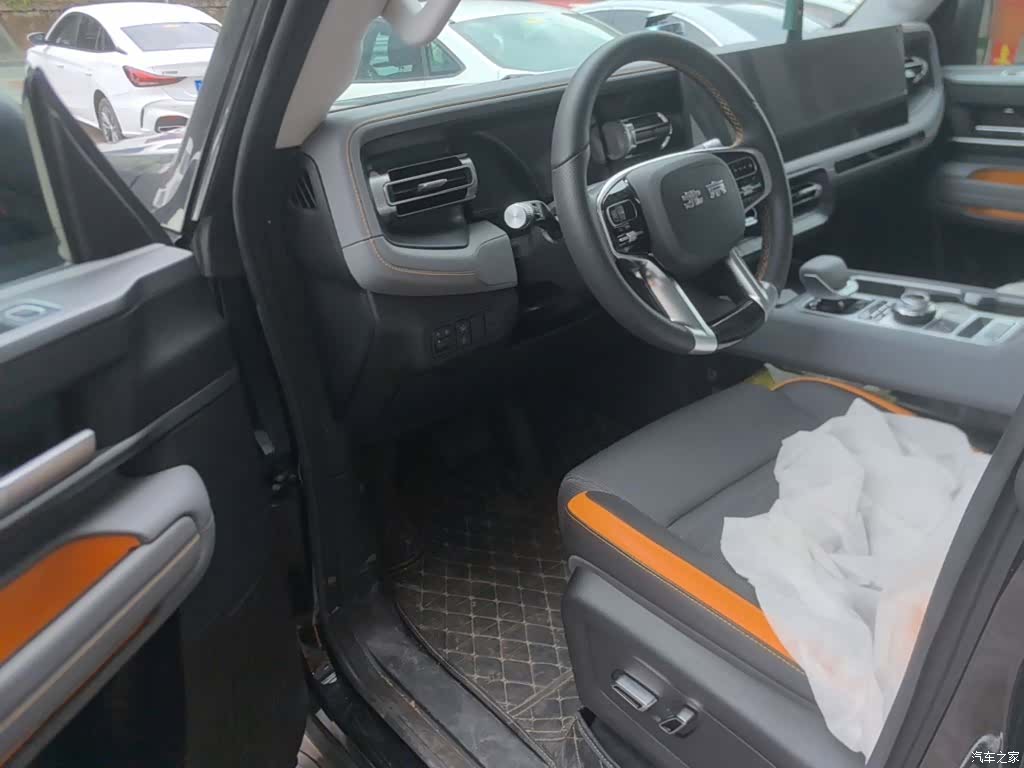 BAIC BJ40, 2025 16