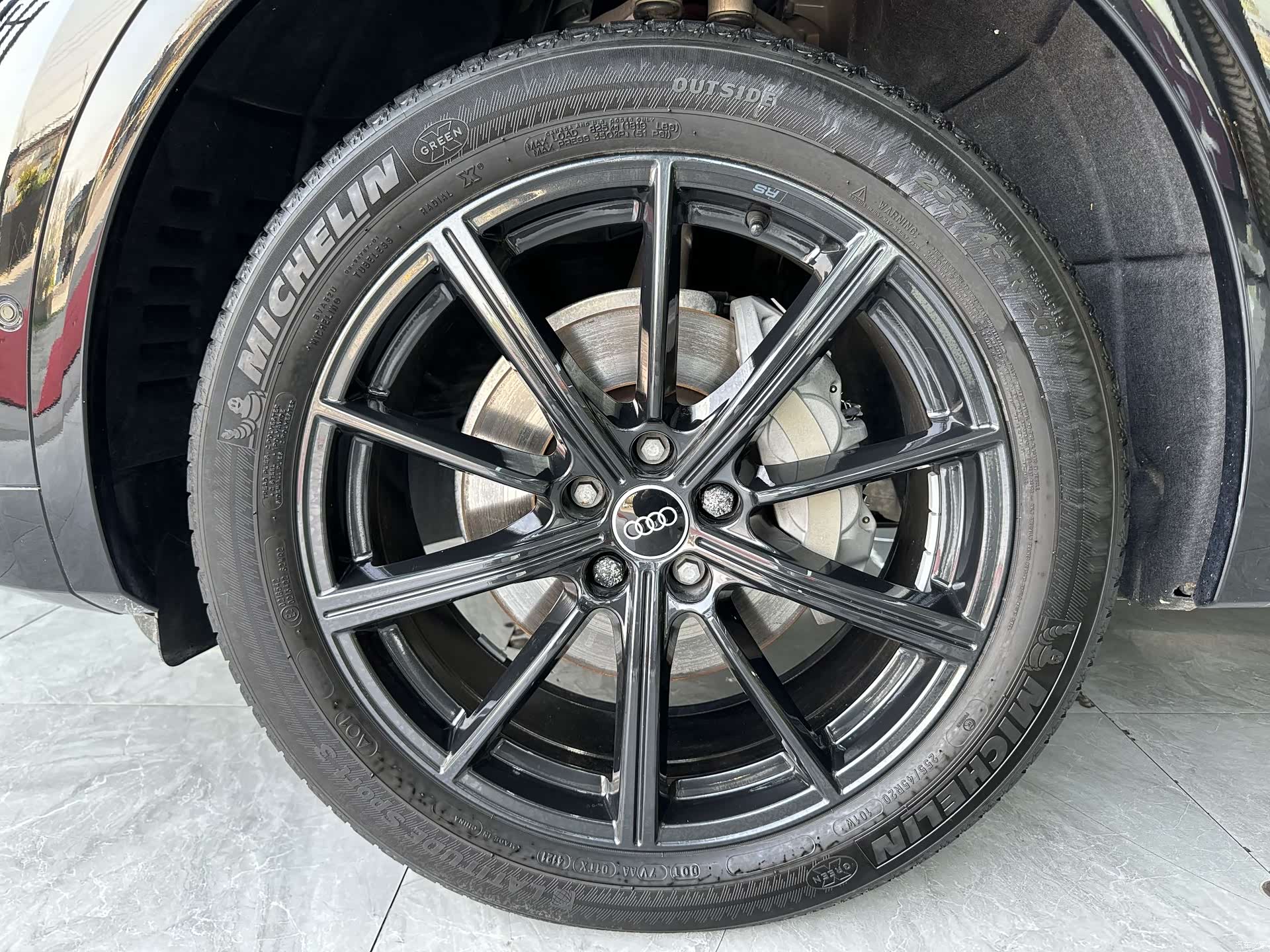 Audi Q5L, 2022 24