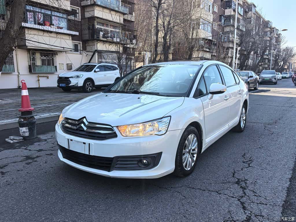 Citroen VTS, 2013 1