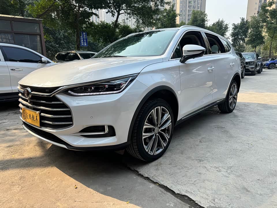 BYD Tang