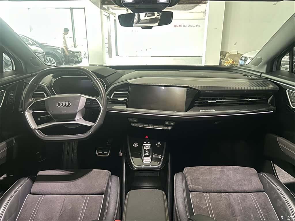 Audi Q4 e-tron, 2023 6