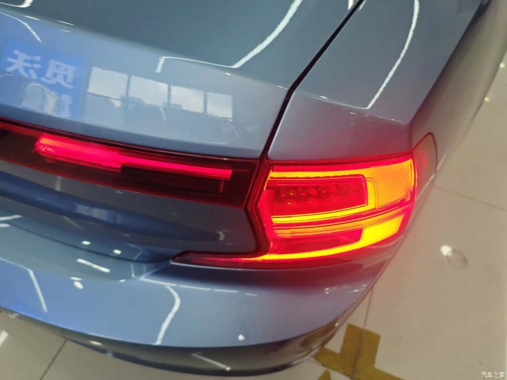 Volvo S90, 2017 8