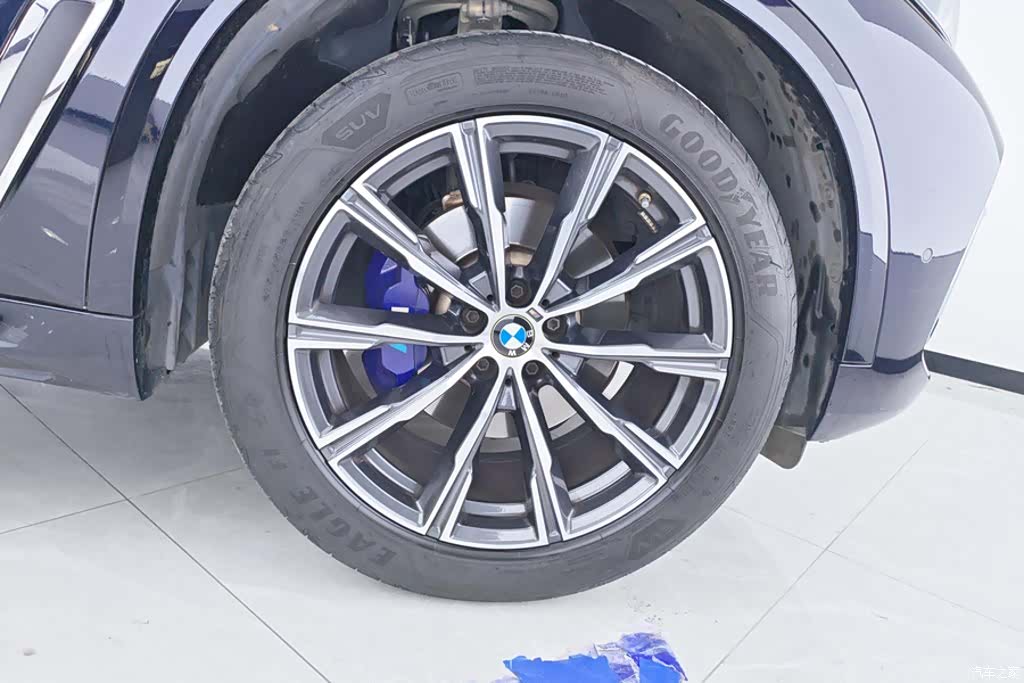 BMW X5, 2023 6