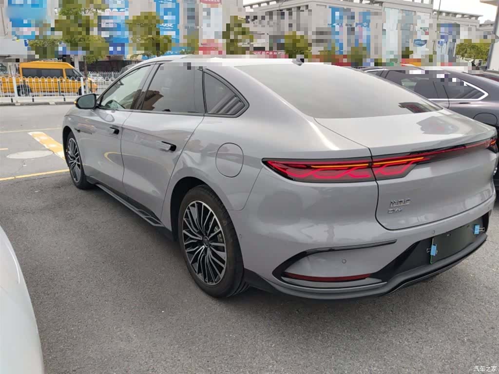 BYD Han, 2025 все фото