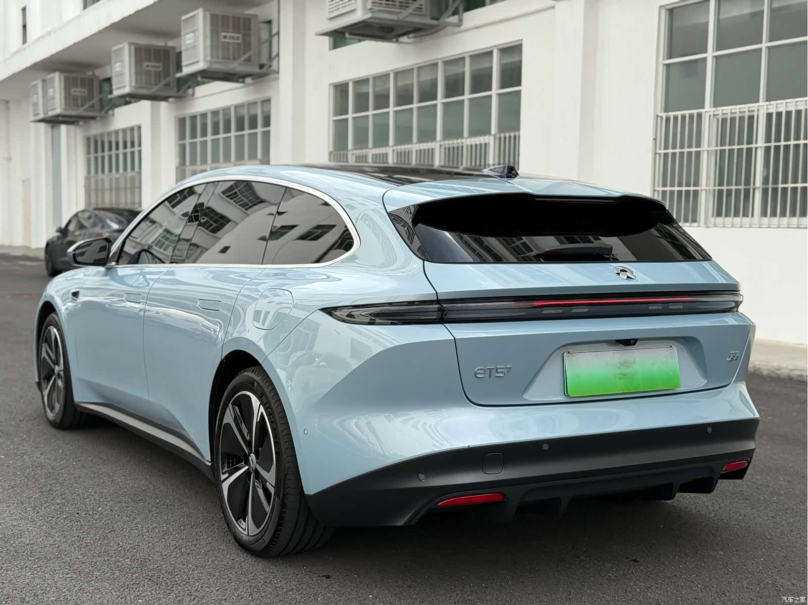 NIO ET5, 2025 4