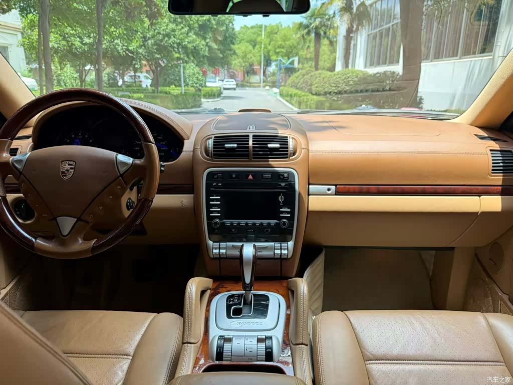 Porsche Cayenne, 2010 все фото