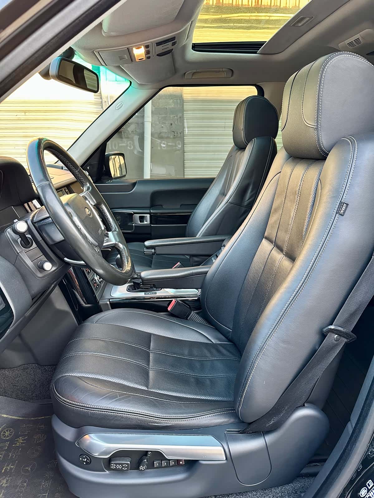 Land Rover Range Rover, 2009 8