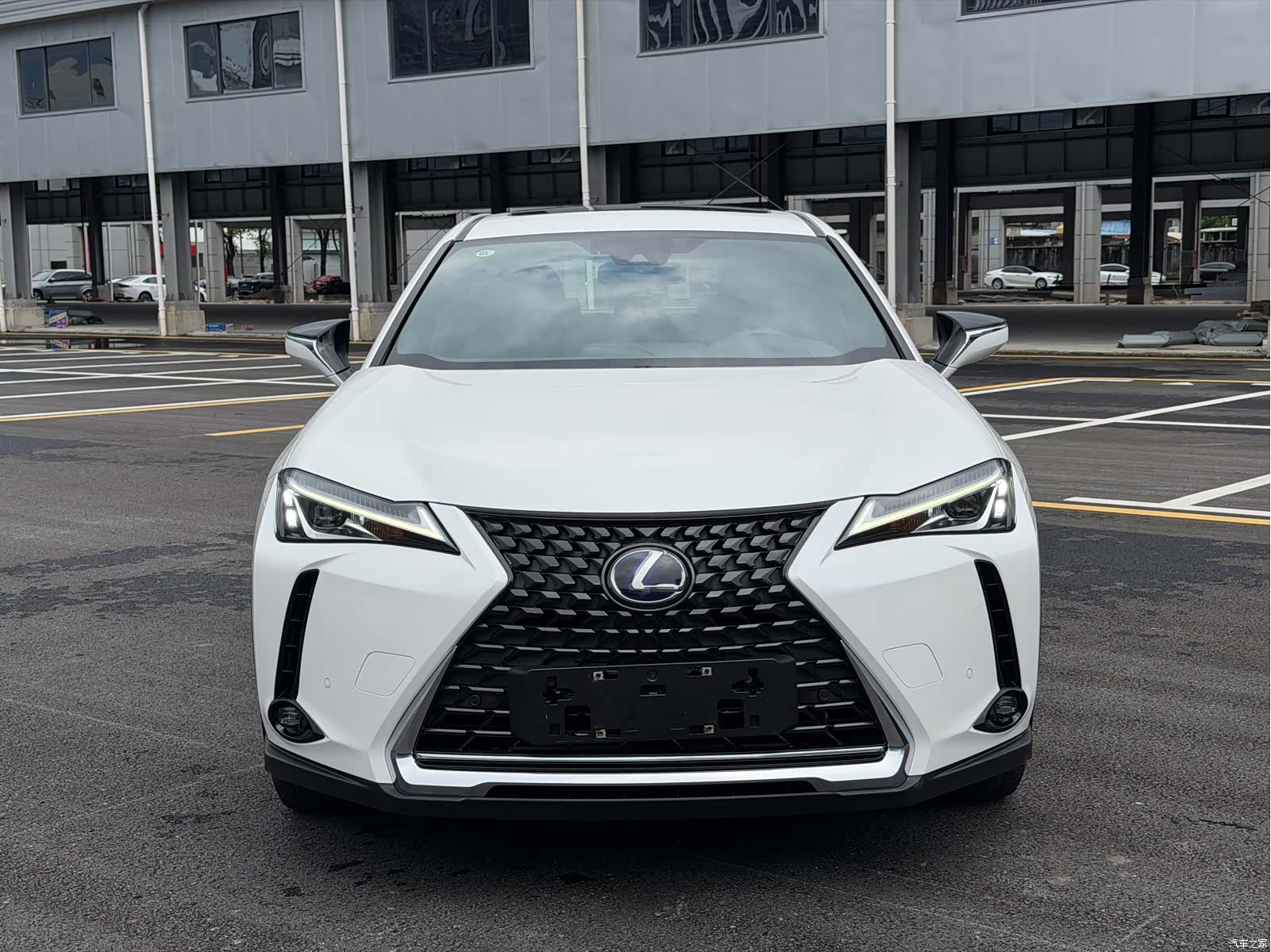 Lexus UX, 2022 2