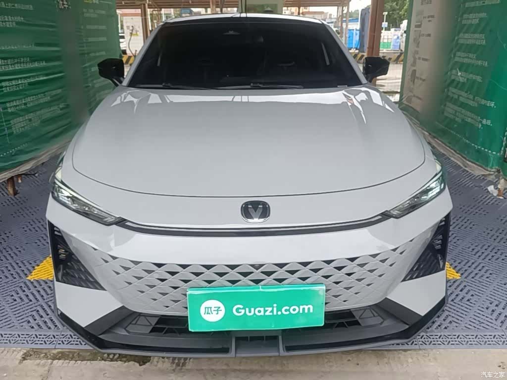 Changan UNI-V, 2025 3