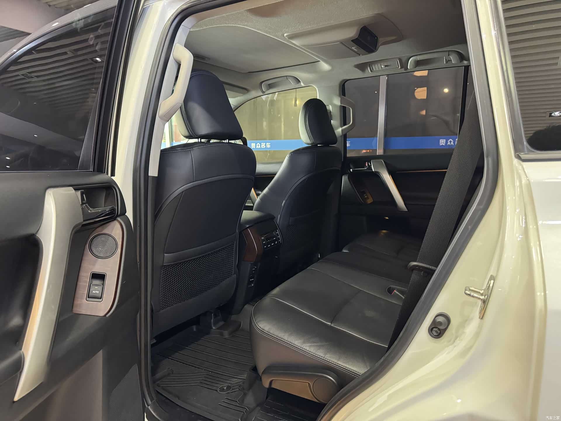 Toyota Prado, 2017 6