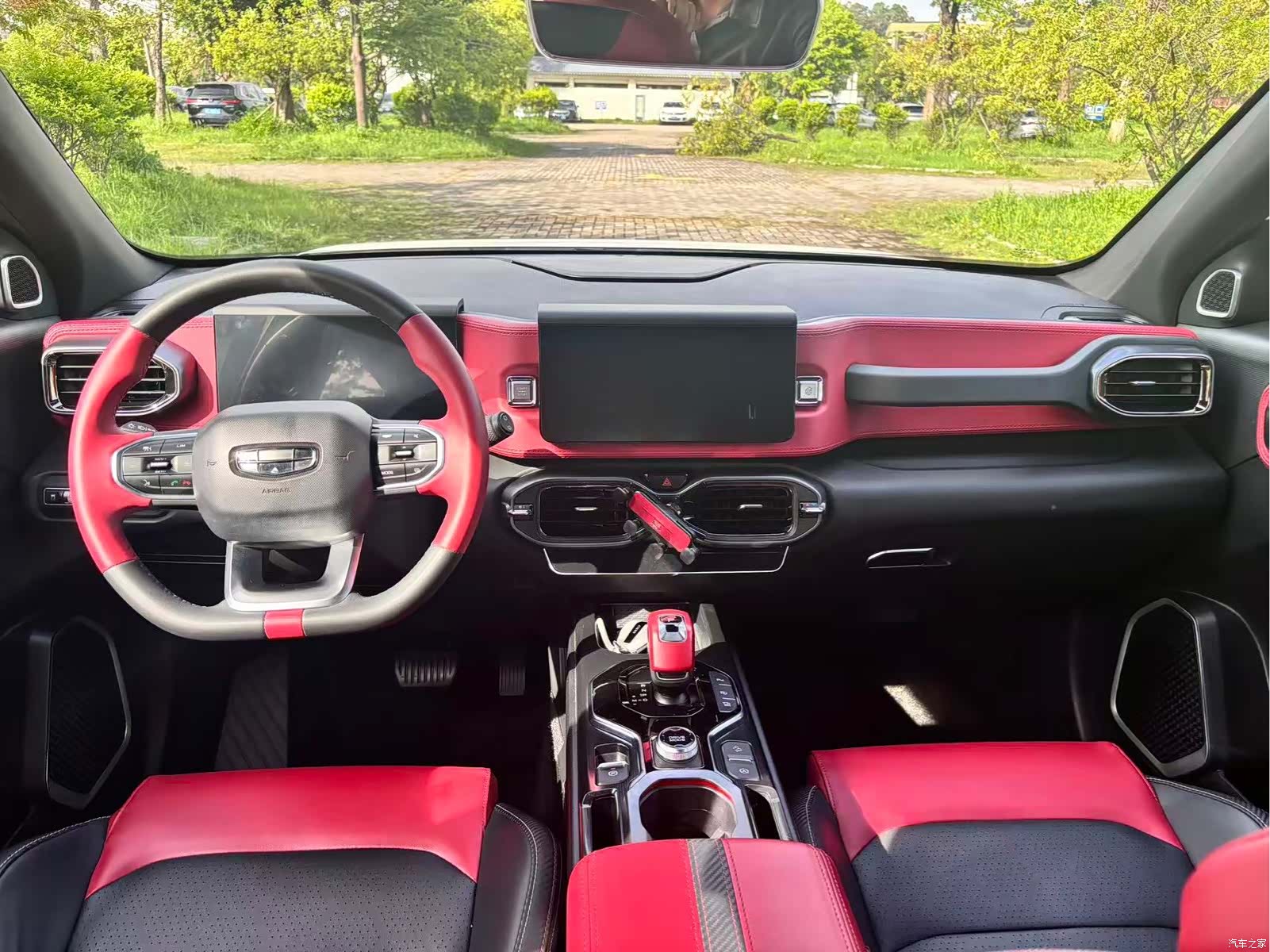 Geely Icon, 2020 14